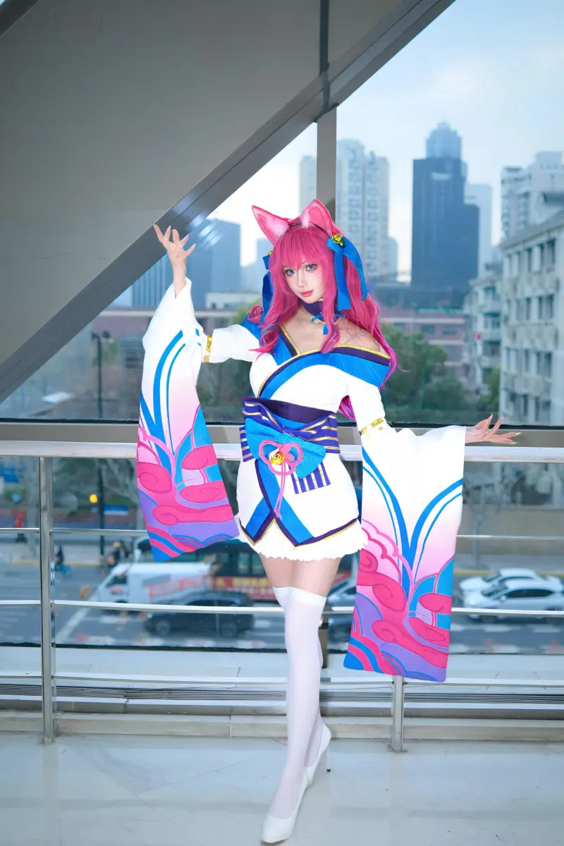 体育资讯-阿狸cos：晚上好，国服自定义对线阿狸